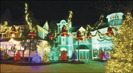 Various Scenes from Dollywood’s Smoky Mountain Christmas Presented by Humana on December 17, 2021 in Pigeon Forge, TN © Curtis Hilbun/Dollywood