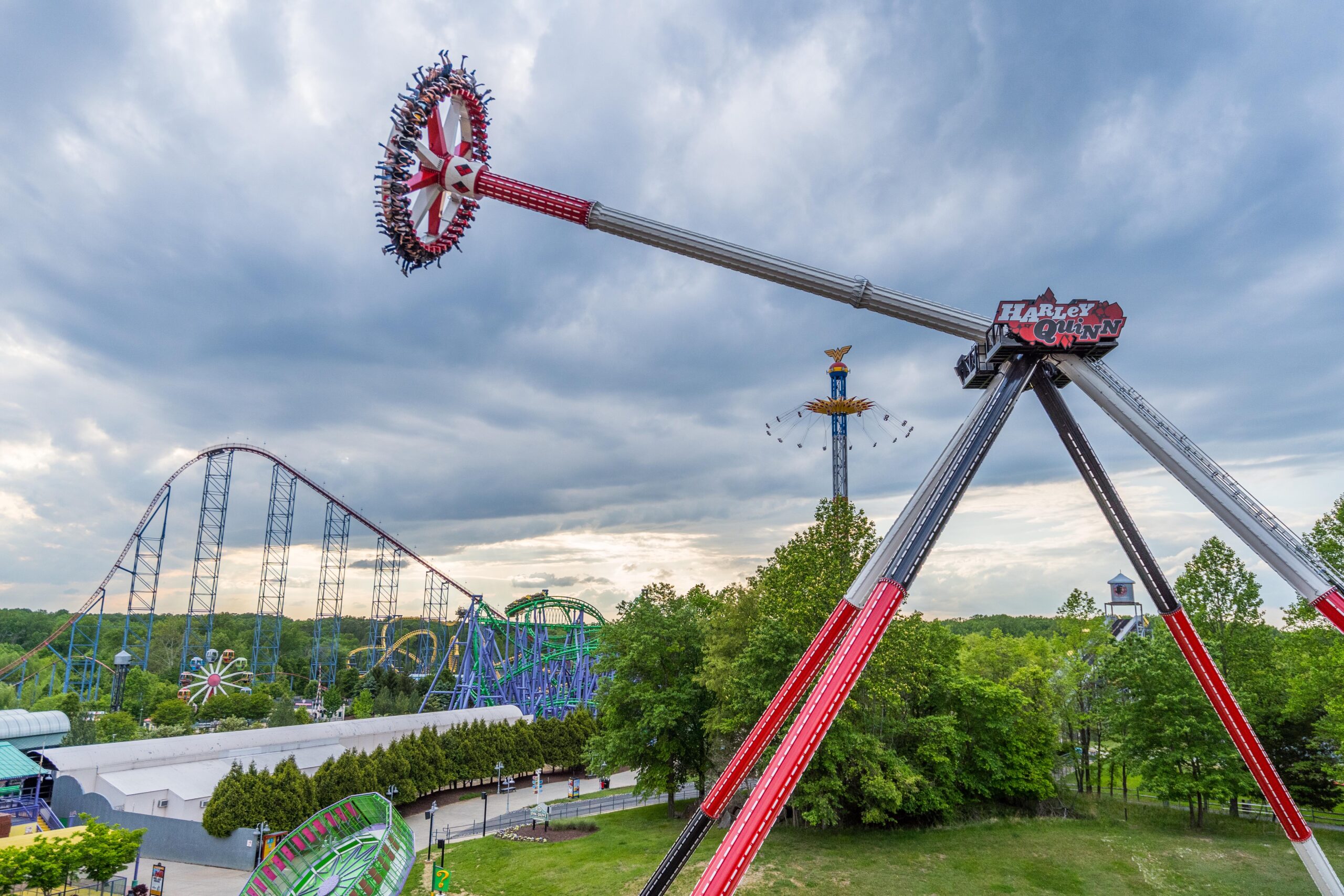 DMV S Tallest Fastest Pendulum Ride Opening At Six Flags America 