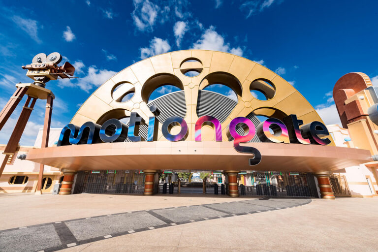 MOTIONGATE-Dubai-Main-Gate-1
